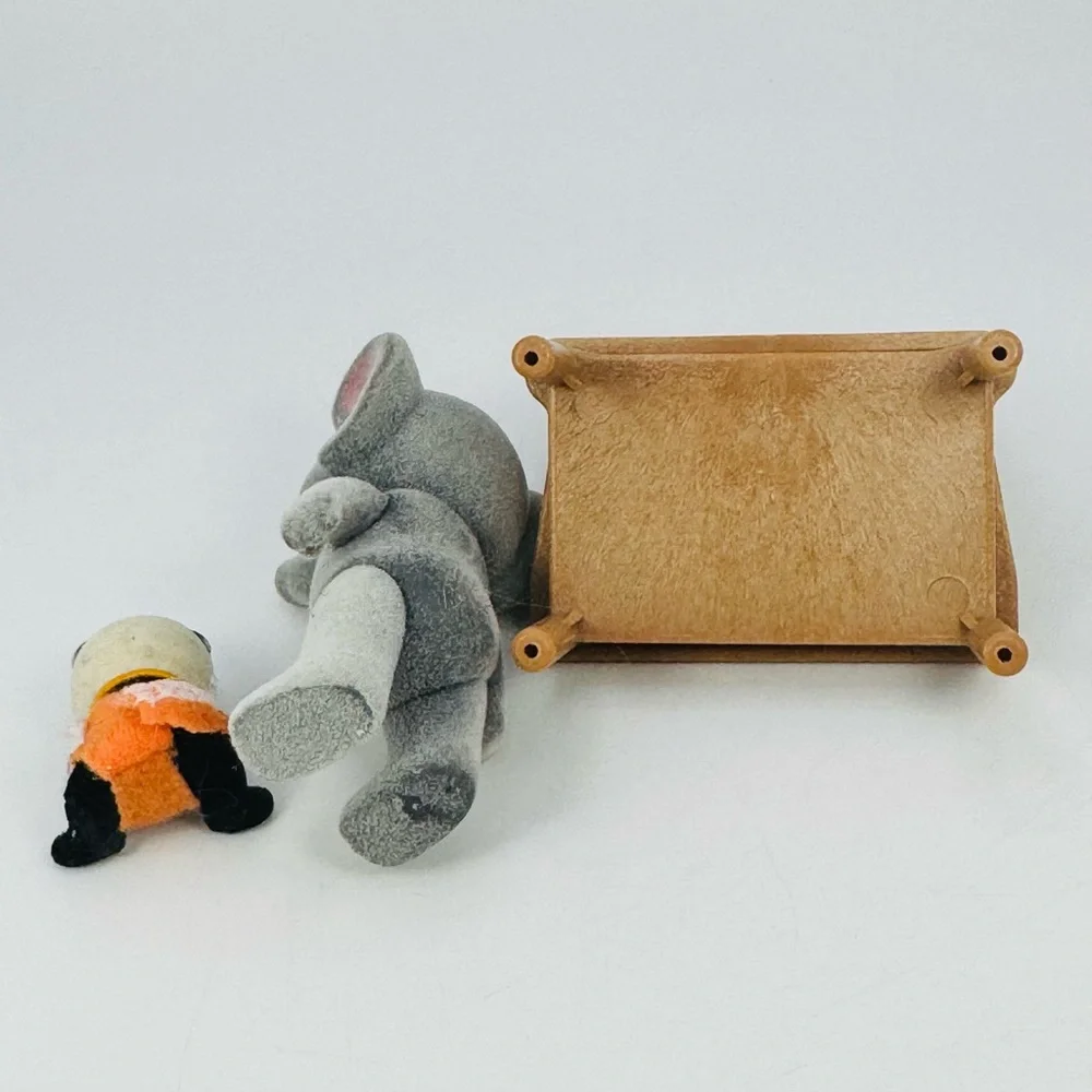 Calico Critters Elephant Baby Panda Bear Desk Lot Of 3 Pieces READ DESCRIPTION!
